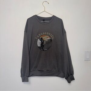 Dazy Men’s Psychadelic Gray Abstract Graphic Crewneck Sweater 🏔️